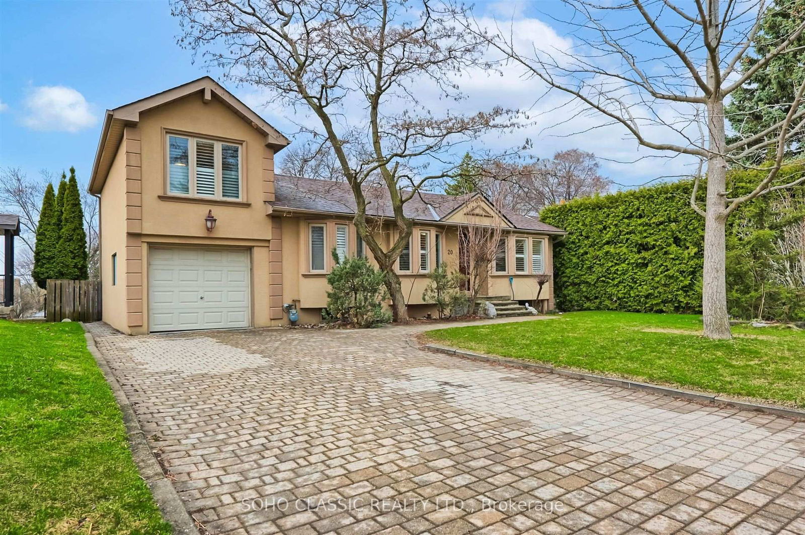 Detached House for sale at 20 Paperbirch Drive, Toronto, Banbury-Don Mills, M3C 2E7 - MLS: C12103395