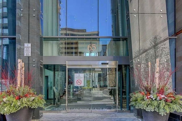 4401 - 65 St Mary Street