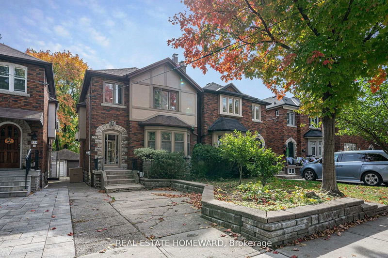 home for lease on 321 Fairlawn Avenue