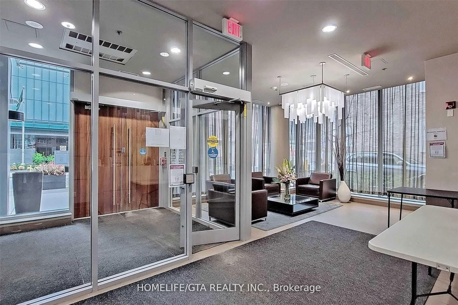Condo for lease at 307-126 Simcoe Street, Toronto, Waterfront Communities C1, M5H 4E6 - MLS: C12103737