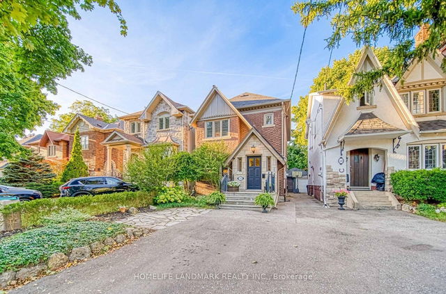 428 Castlefield Avenue