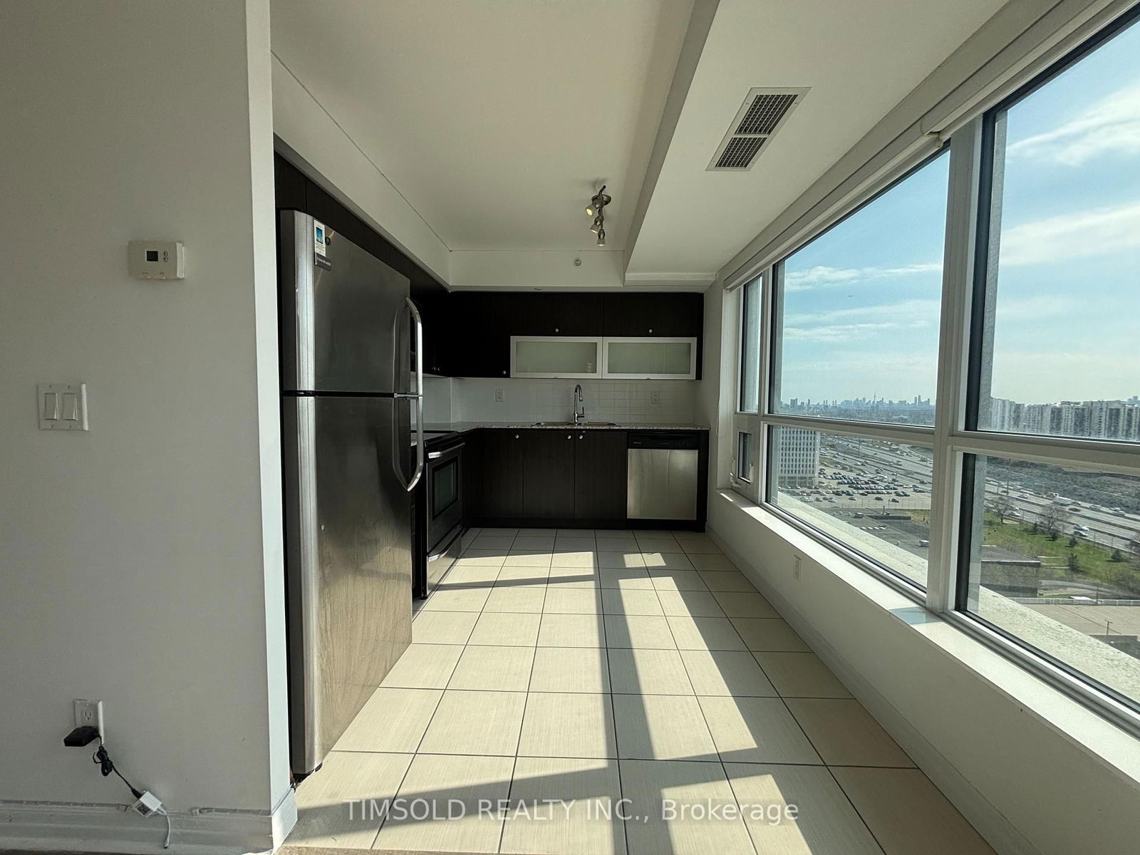 Condo leased at 1802-275 Yorkland Road, Toronto, Henry Farm, M2J 0B4 - MLS: C12104201