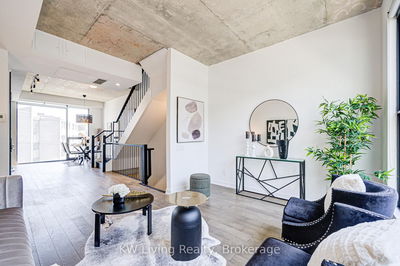 Unit 18 — 12 Dervock Cres, Toronto - Bayview Village image-0-4