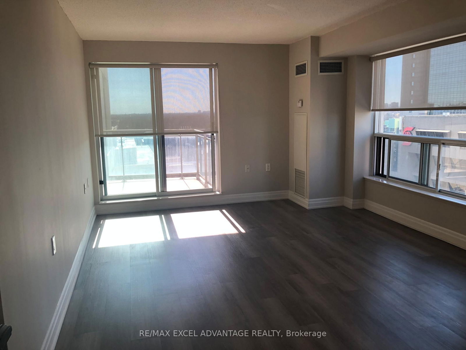 Condo for lease at 1608-21 Hillcrest Avenue, Toronto, Willowdale East, M2N 7K2 - MLS: C12104899