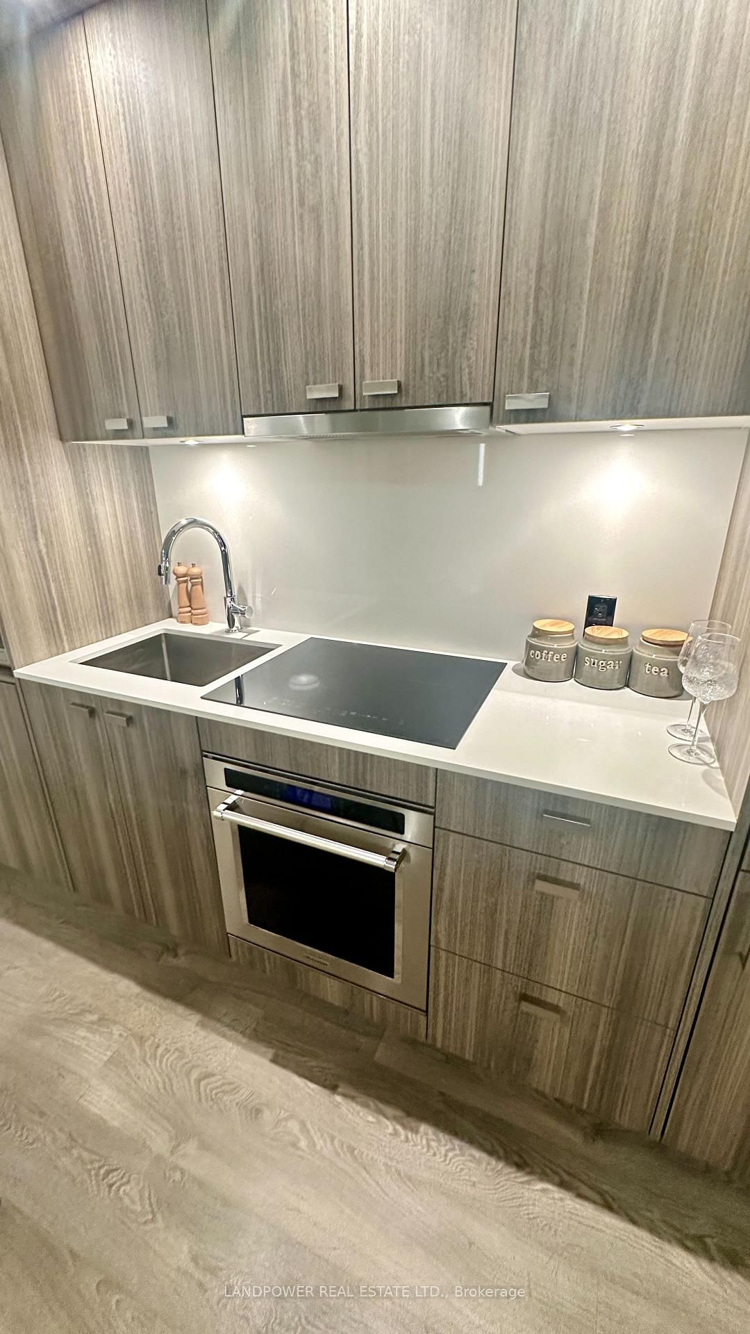 480 Front Street W, Unit 805 - Photo 12