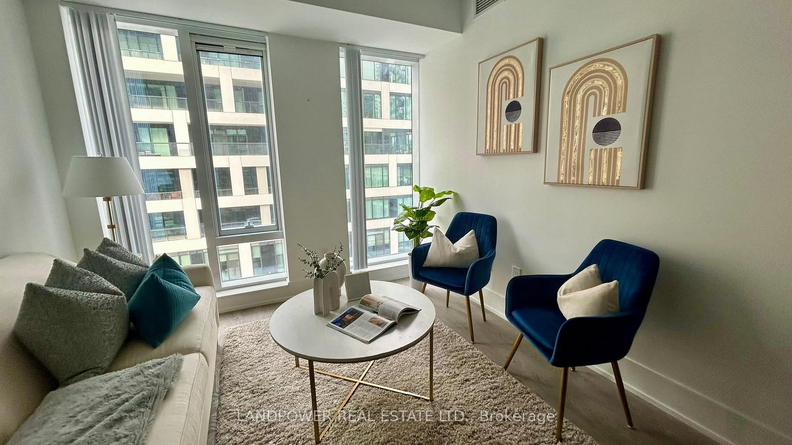 480 Front Street W, Unit 805 - Photo 2