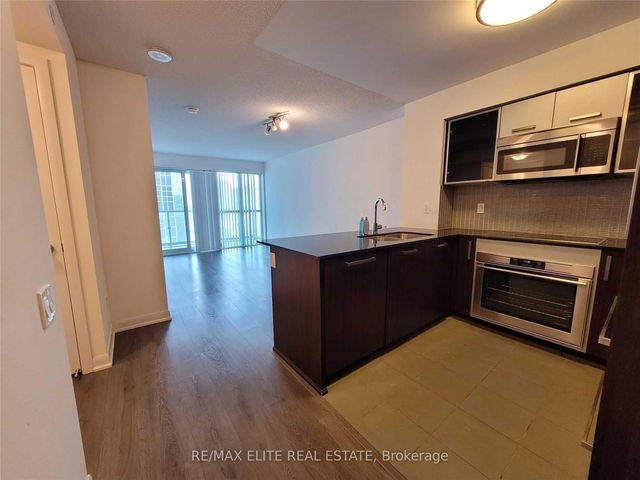 1510 - 5162 Yonge Street