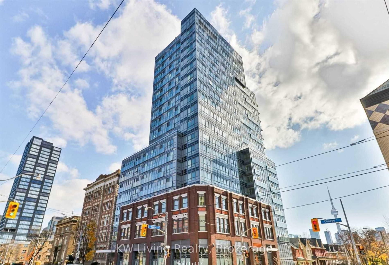 181 Huron Street, Unit LPH04 - Photo 10