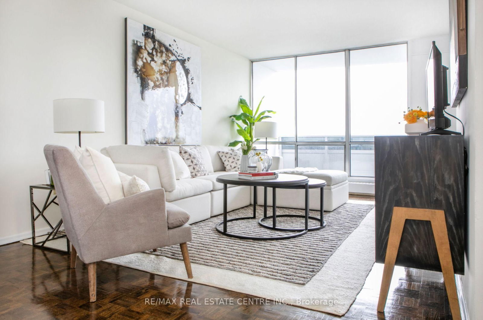 Condo for lease at 1905-50 Graydon Hall Drive, Toronto, St. Andrew-Windfields, M3A 3A5 - MLS: C12105563