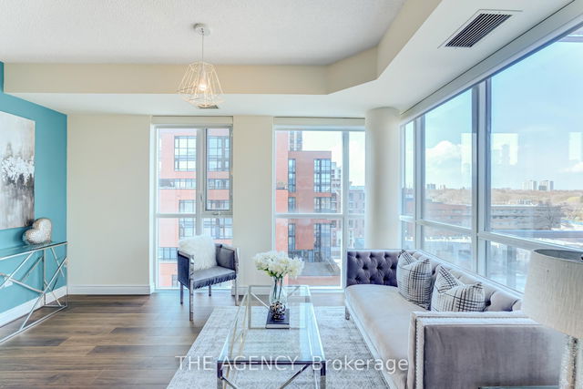#802 - 1 Cole Street