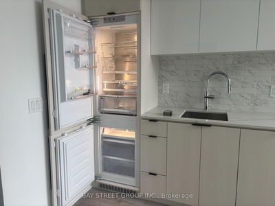 Unit 1007 — 252 Church St, Toronto - Church-Yonge Corridor image-0-4