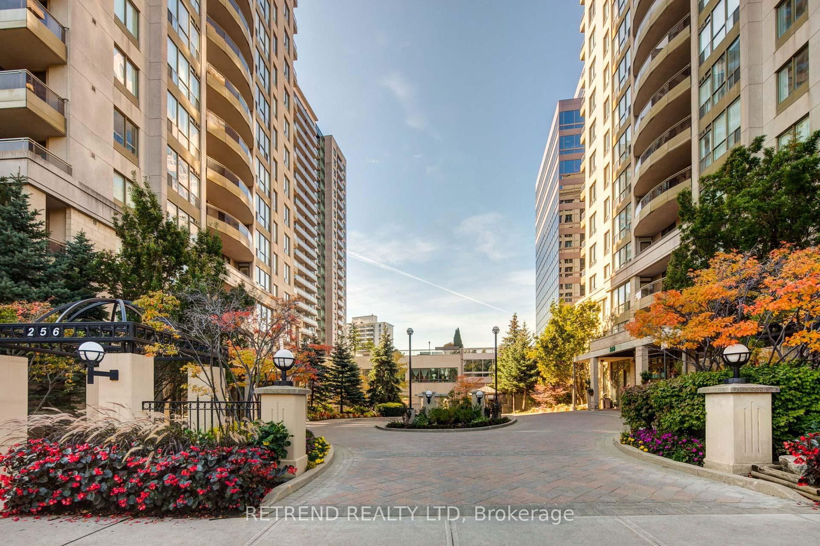 Condo for sale at 305-256 Doris Avenue, Toronto, Willowdale East, M2N 6X8 - MLS: C12106100
