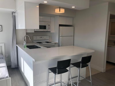 Unit 1704 — 909 Bay St, Toronto - Bay Street Corridor image-0-1