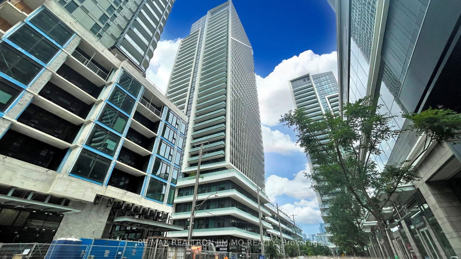 Condo for sale at 811-50 Ordnance Street, Toronto, Niagara, M6K 0C8 - MLS: C12106676