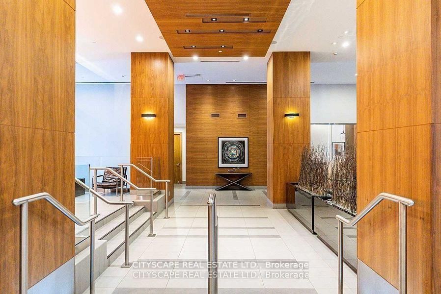 Condo for lease at 211-295 Adelaide Street, Toronto, Waterfront Communities C1, M5V 0L4 - MLS: C12106951