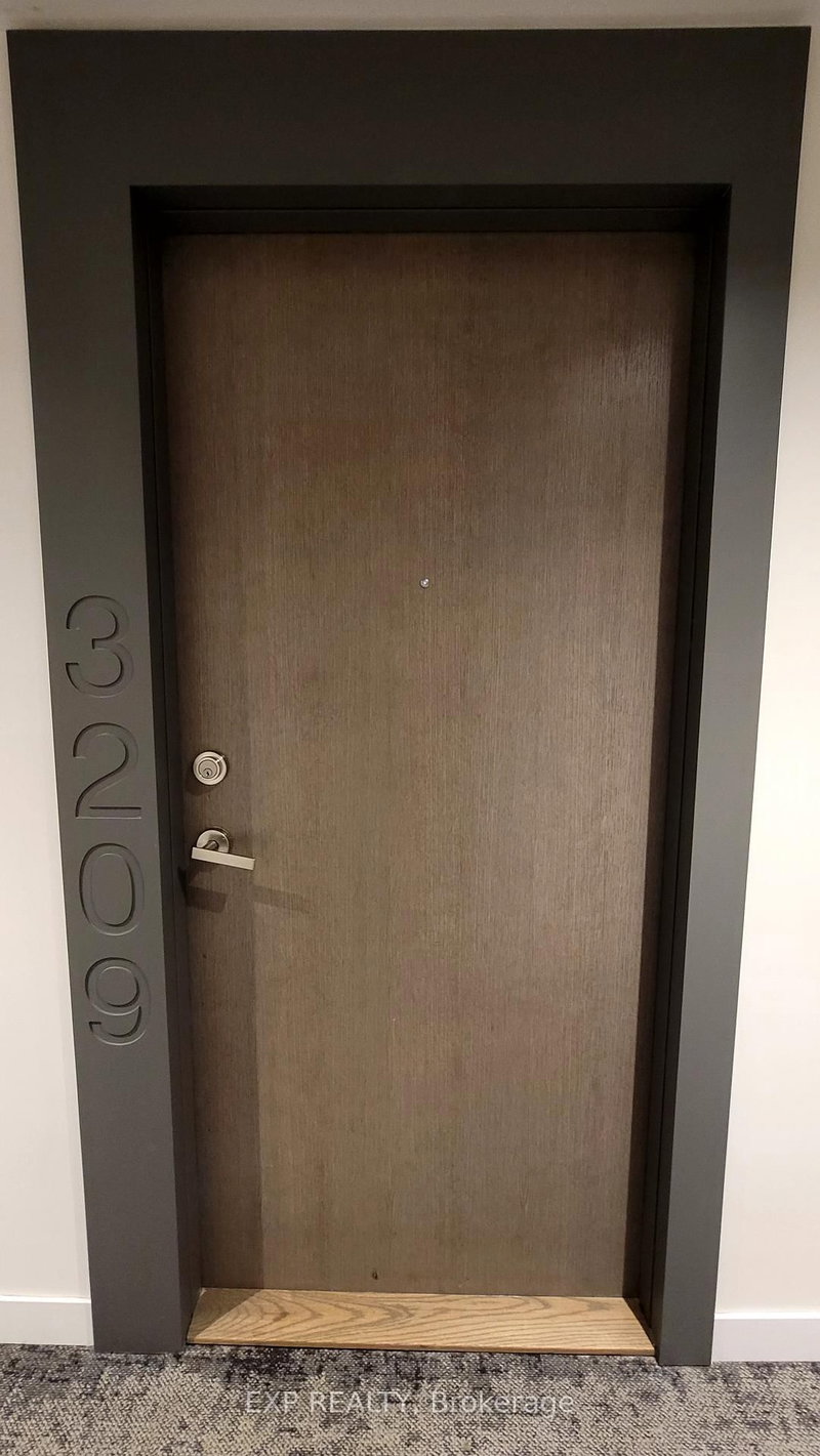 Room1