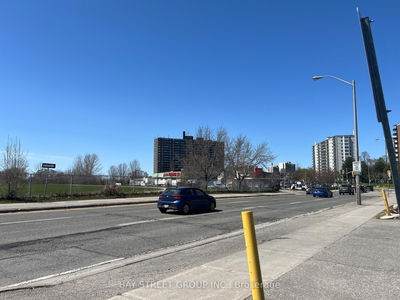 Unit 111- Second Fl Right Room — 67 Godstone Rd, Toronto - Don Valley Village image-0-3