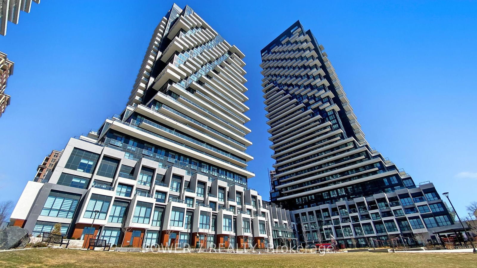 Condo for sale at 1808-30 Inn On The Park Drive, Toronto, Banbury-Don Mills, M3C 0P7 - MLS: C12107105