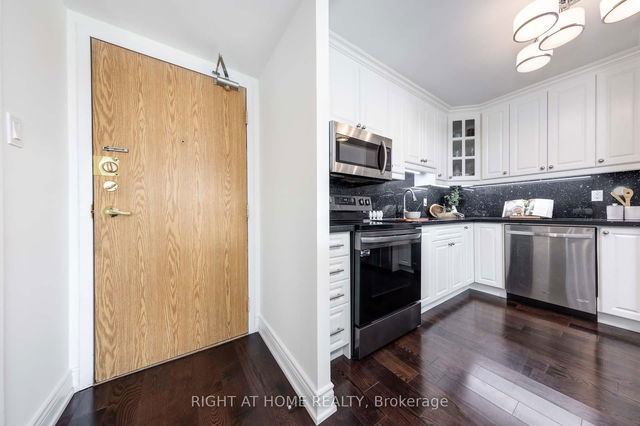 508 - 20 Fashion Roseway N/A