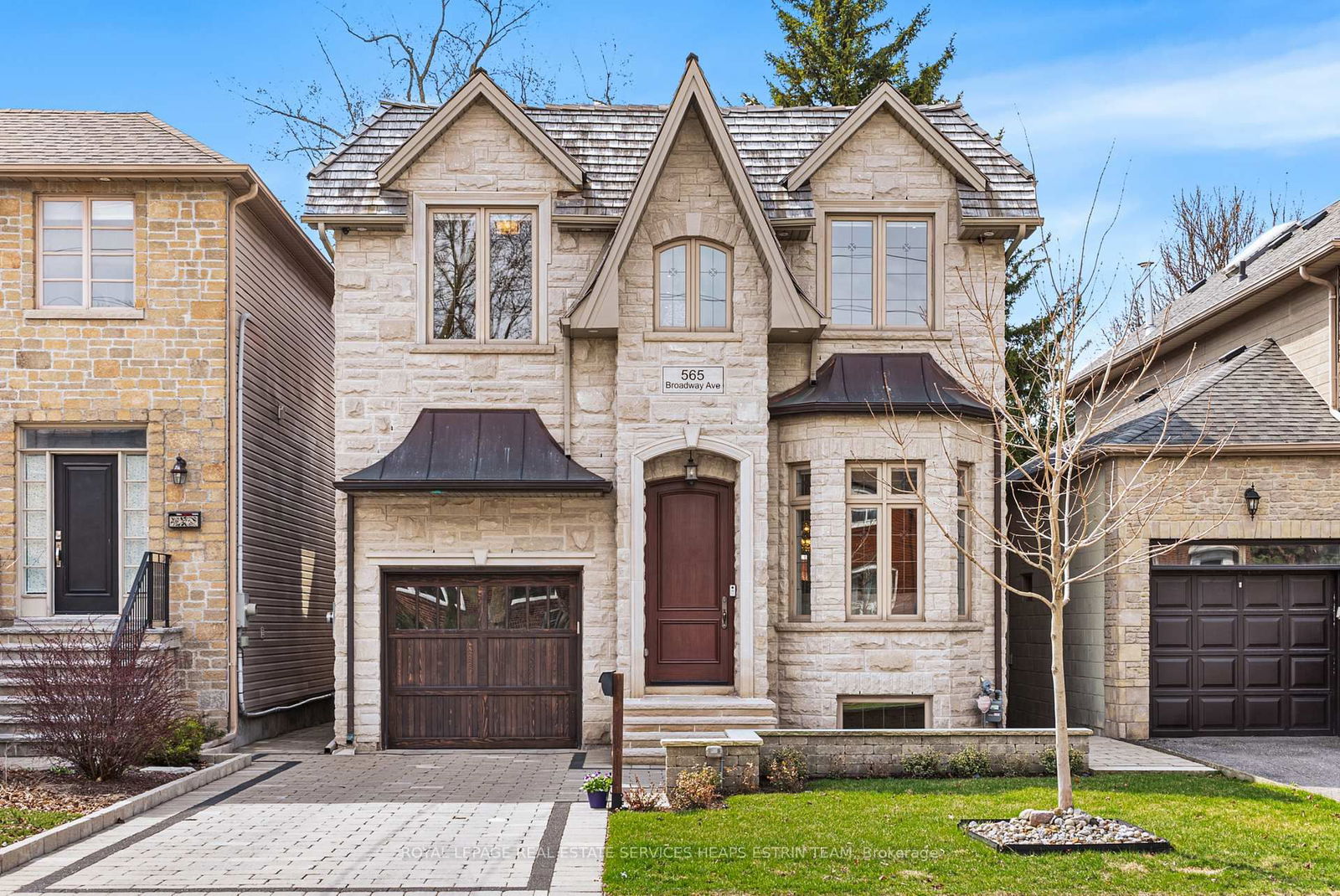 Detached House for sale at 565 Broadway Avenue, Toronto, Leaside, M4G 2S2 - MLS: C12107402