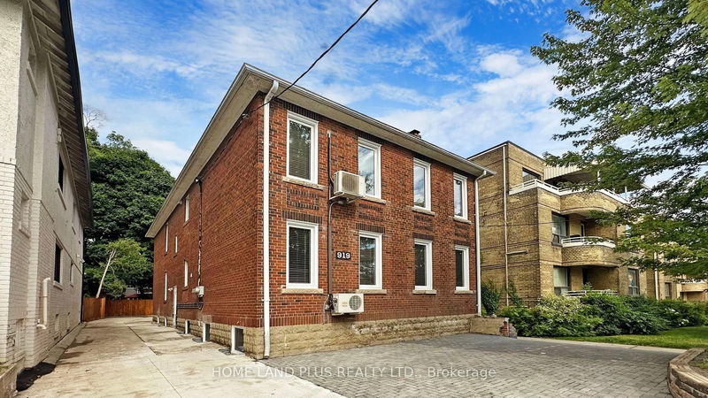 home for lease on BSMT B-919 Avenue Road