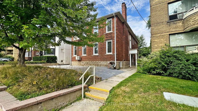 BSMT B - 919 Avenue Road