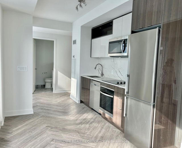 2025 W - 135 Lower Sherbourne Street