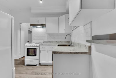 205 Wychwood Ave, Toronto - Wychwood image-0-4