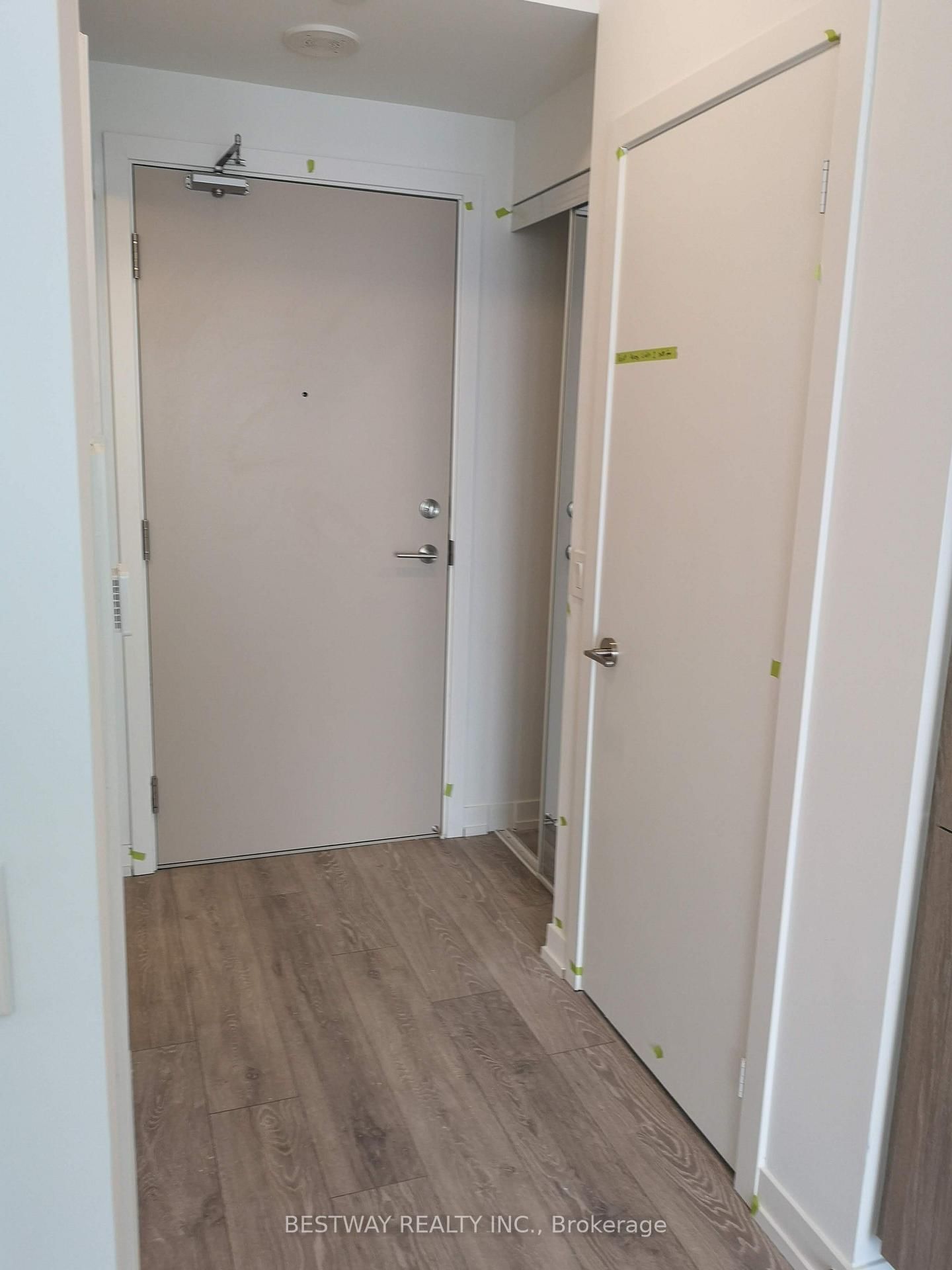 Condo for sale at 1611-2020 Bathurst Street, Toronto, Humewood-Cedarvale, M5P 0A6 - MLS: C12107886