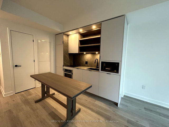 2109 - 55 Charles Street