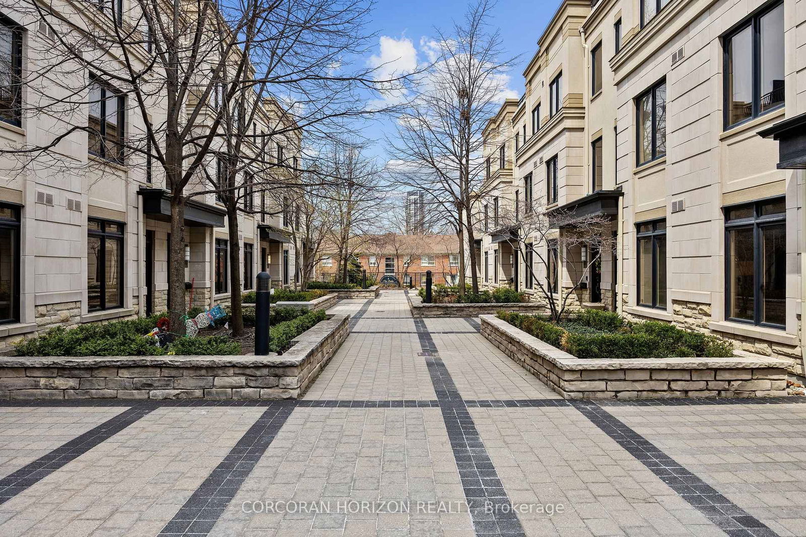 Townhouse for sale at TH39-9 Oakburn Crescent, Toronto, Willowdale East, M2N 2T5 - MLS: C12108169