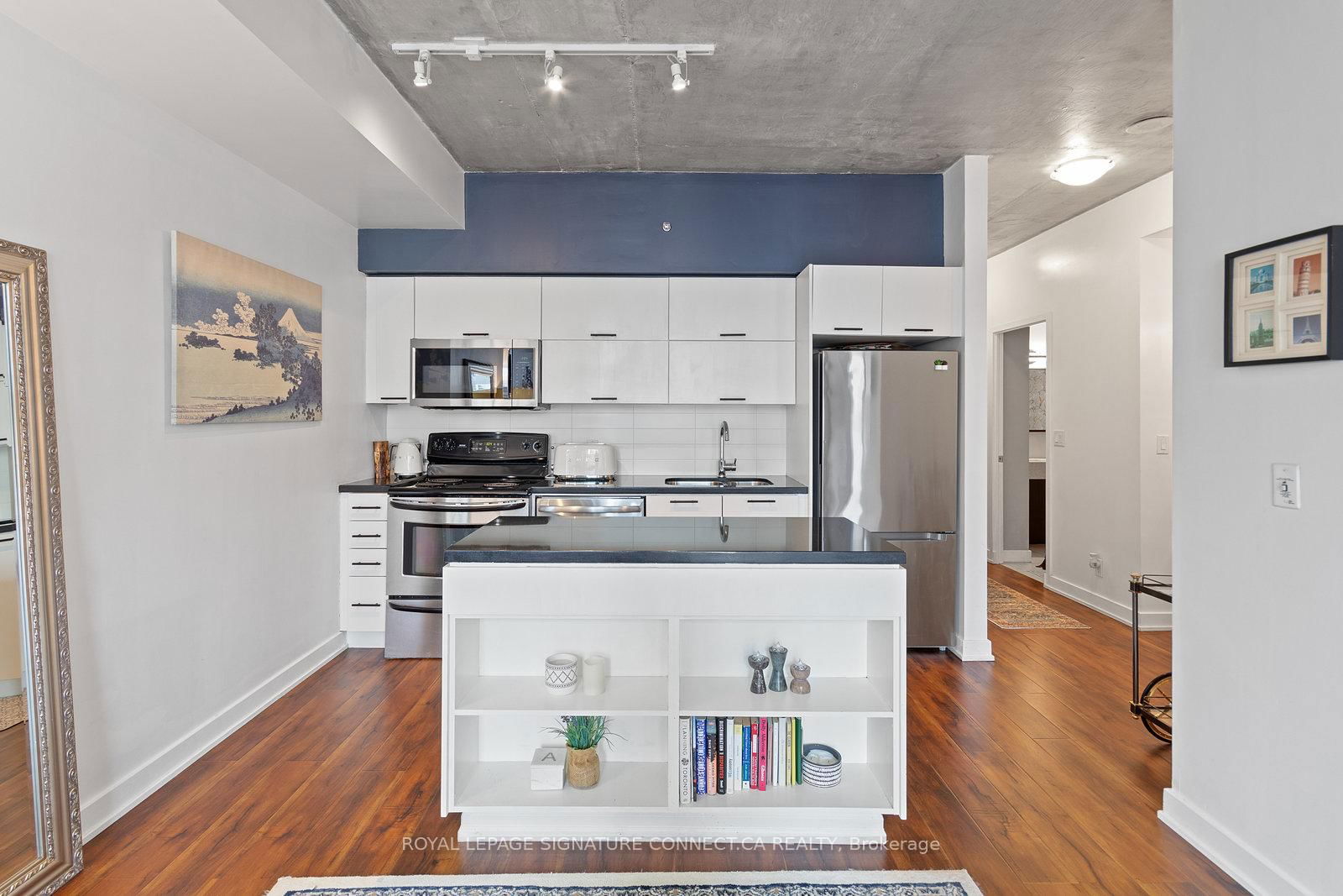 Condo for sale at 727-21 Nelson Street, Toronto, Waterfront Communities C1, M5V 1T8 - MLS: C12108307