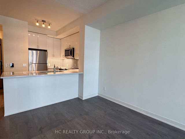 2612 - 4955 Yonge Street