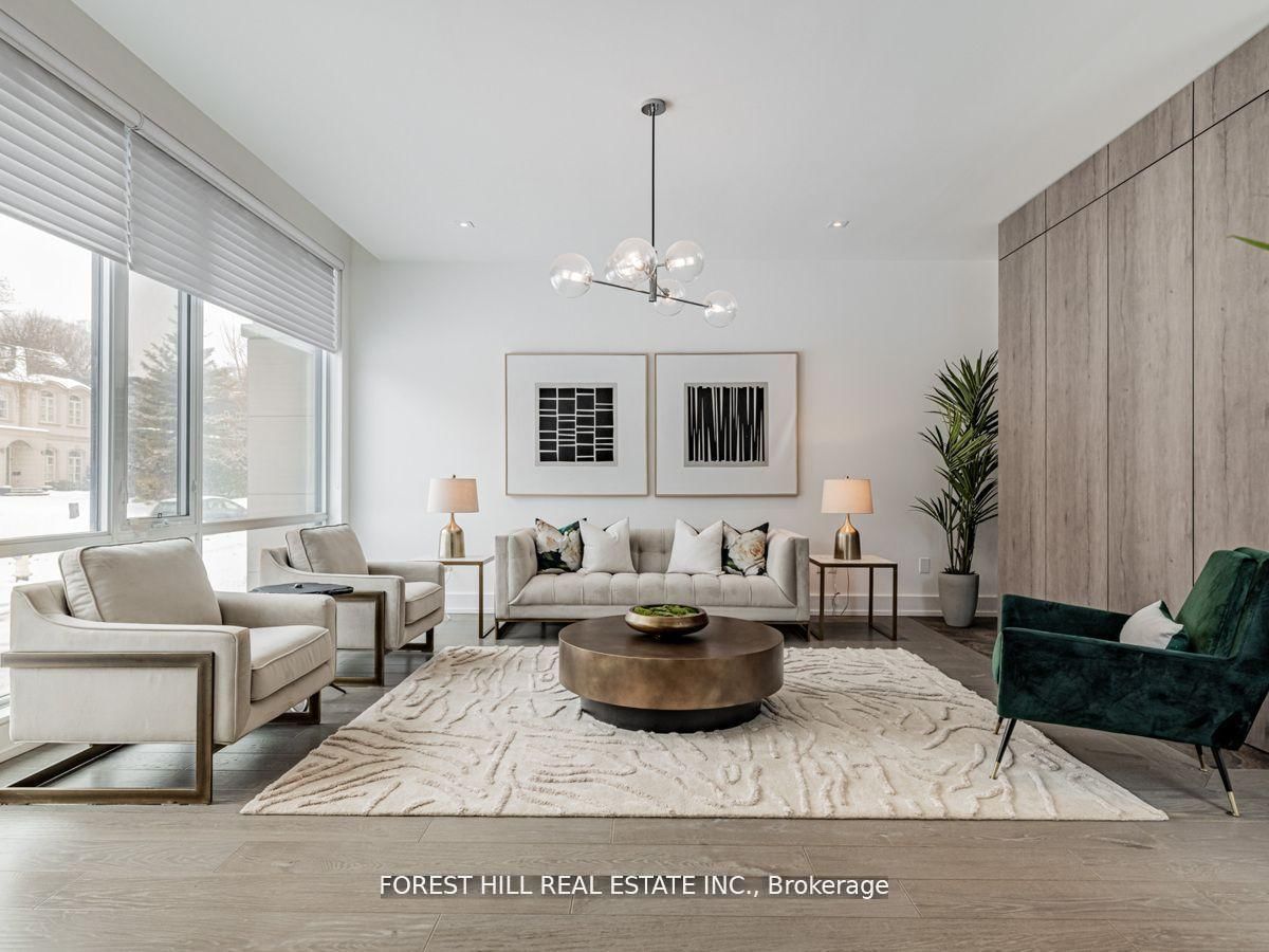 Detached House sold at 7 Fairmeadow Avenue, Toronto, St. Andrew-Windfields, M2P 0A5 - MLS: C12108574