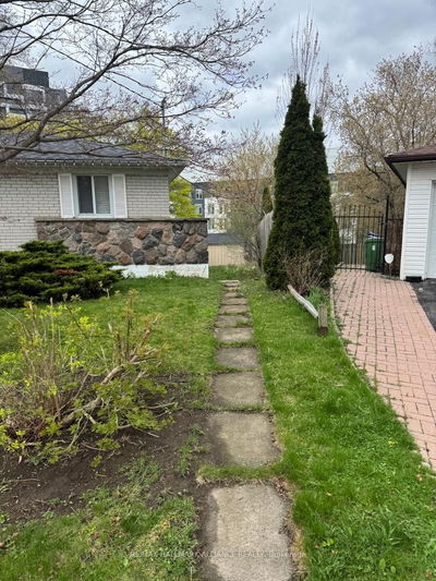 Unit #Lower — 15 Grove Park Cres, Toronto - Don Valley Village image-0-1