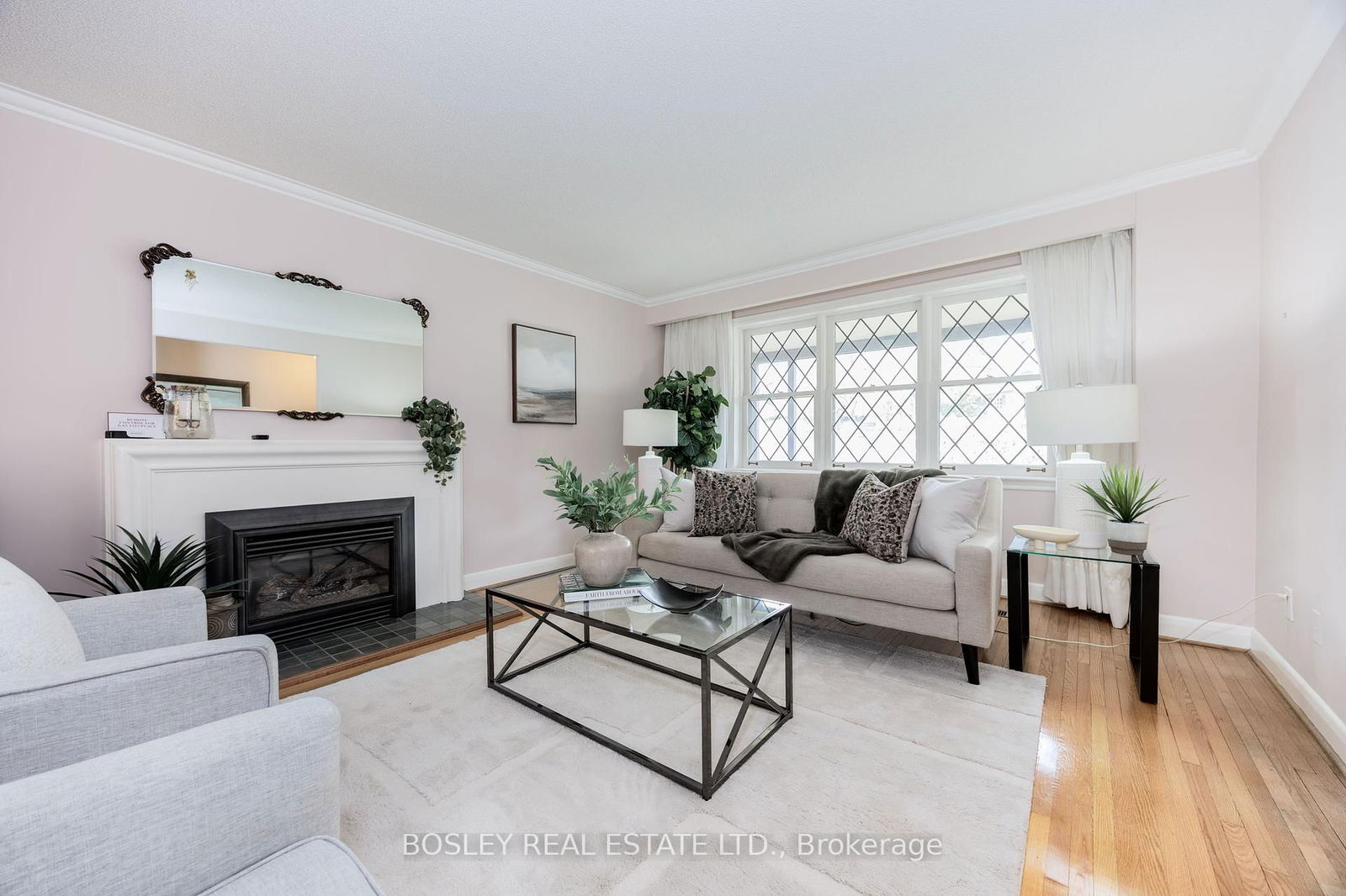 Detached House for sale at 265 Chaplin Crescent, Toronto, Forest Hill South, M5P 1B1 - MLS: C12108838