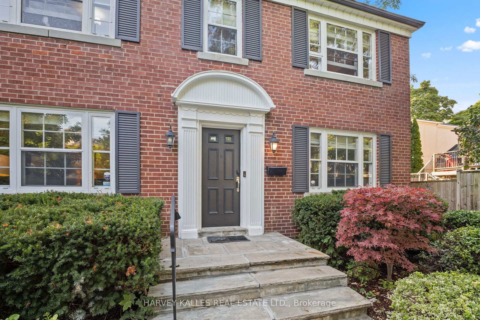 Detached House for sale at 14 Lawnhurst Boulevard, Toronto, Forest Hill North, M6B 3C6 - MLS: C12109059