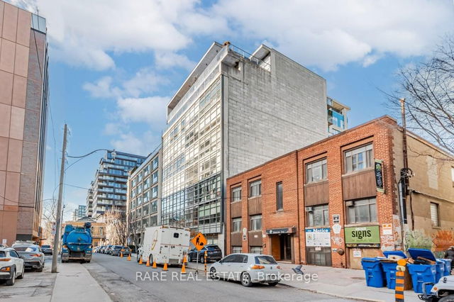 302 - 42 Camden Street