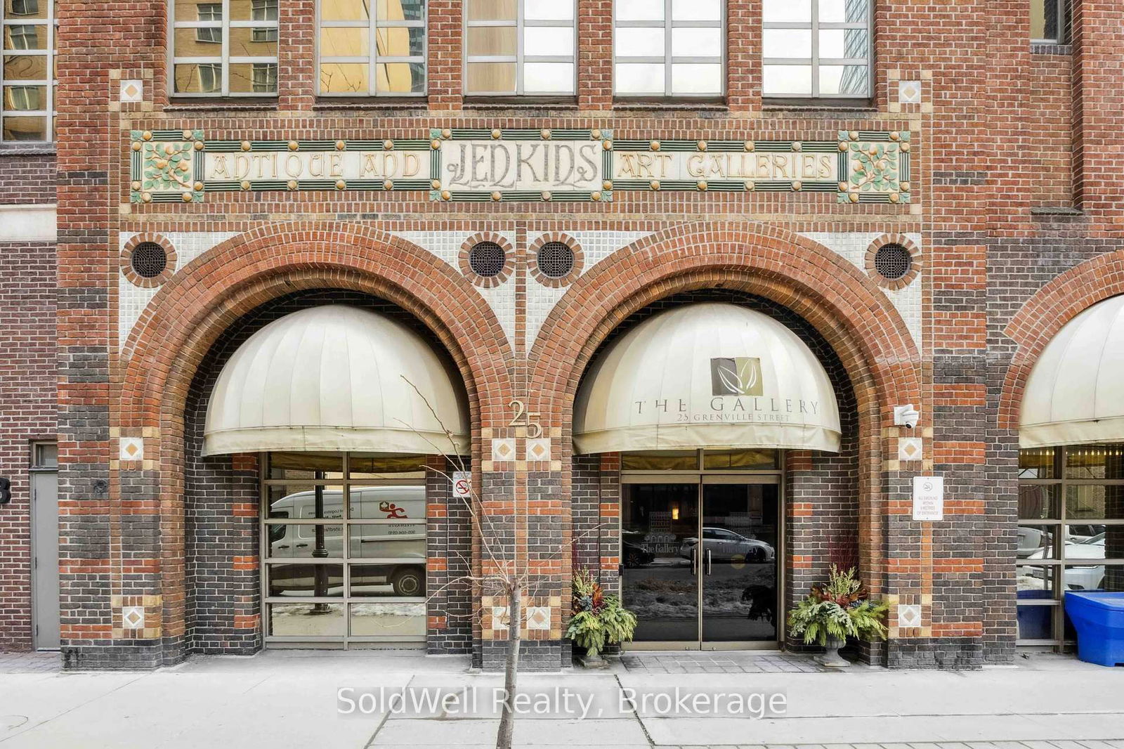 Condo for sale at 1802-25 Grenville Street, Toronto, Bay Street Corridor, M4Y 2X5 - MLS: C12109264