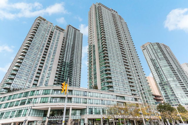2701 - 12 Yonge Street