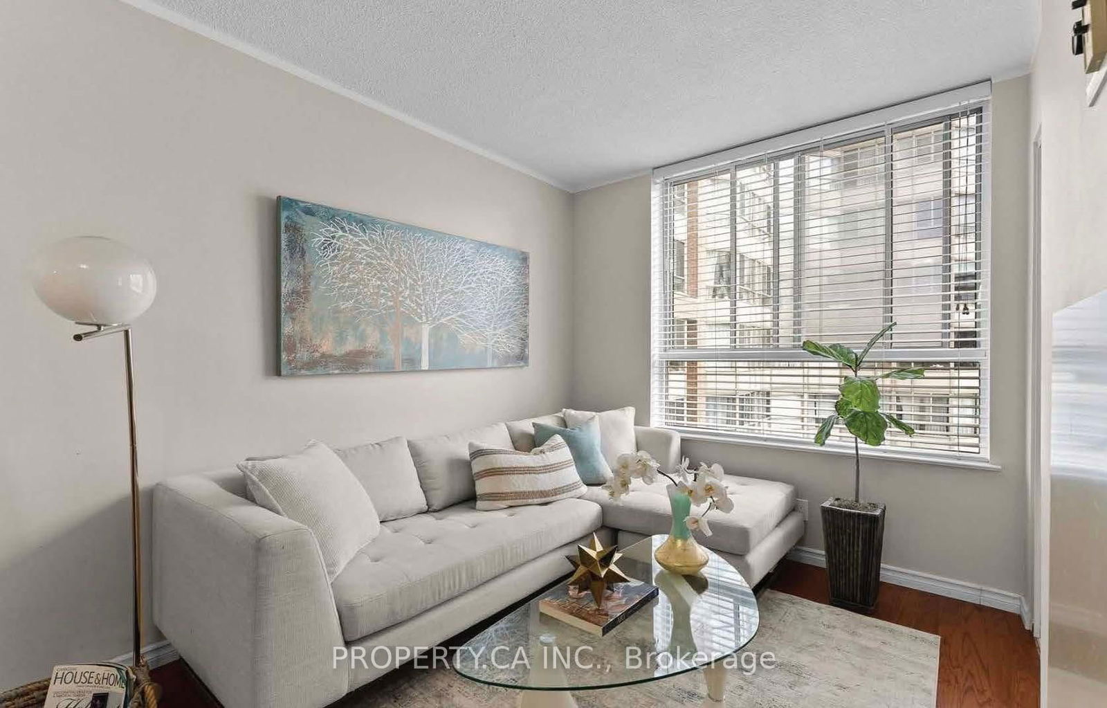 Condo for sale at 1221-711 Bay Street, Toronto, Bay Street Corridor, M5G 2J8 - MLS: C12109595