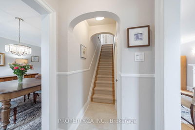91 Roe Ave, Toronto - Lawrence Park North image-0-3