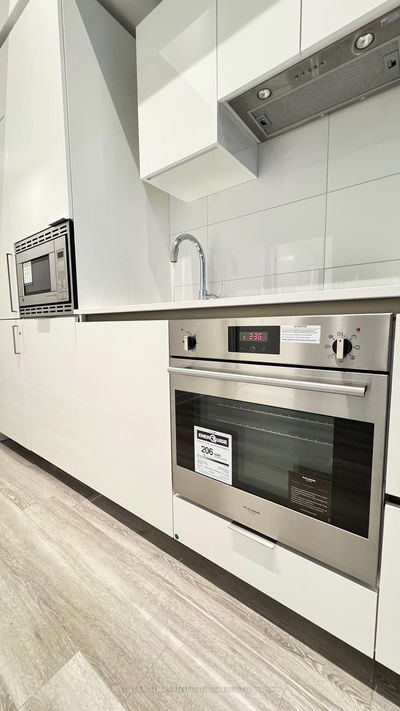 Unit 605 — 234 Simcoe St, Toronto - Kensington-Chinatown image-0-3