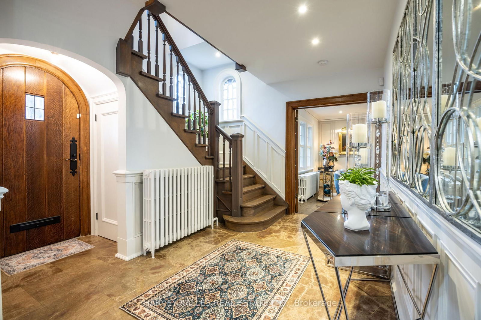 Detached House for sale at 199 Alexandra Boulevard, Toronto, Lawrence Park South, M4R 1M3 - MLS: C12109656