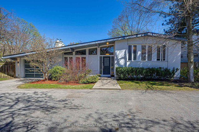 2 Parmbelle Crescent