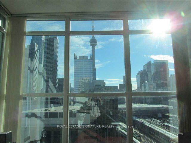 1701 - 18 Yonge Street