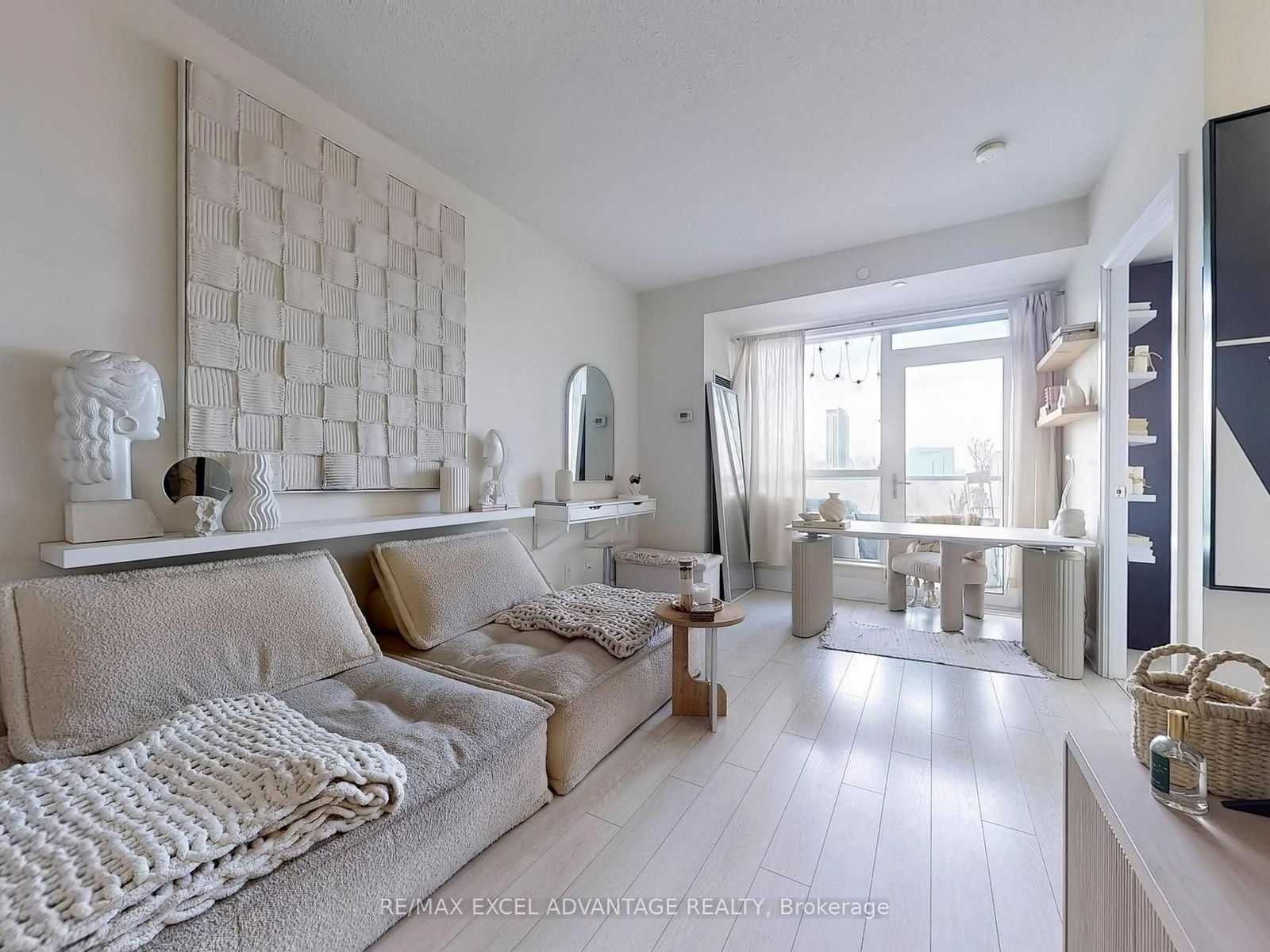 Condo for lease at 826-120 Harrison Garden Boulevard, Toronto, Willowdale East, M2N 0H1 - MLS: C12109825