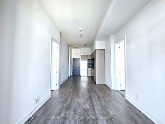 609 - 25 Adra Grado Way