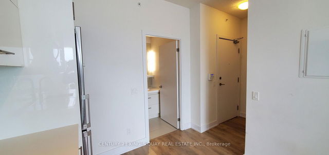 1112 - 128 Fairview Mall Drive