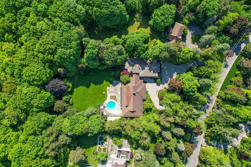 50 Park Lane Circ, Toronto - Bridle Path-Sunnybrook-York Mills image-0-0